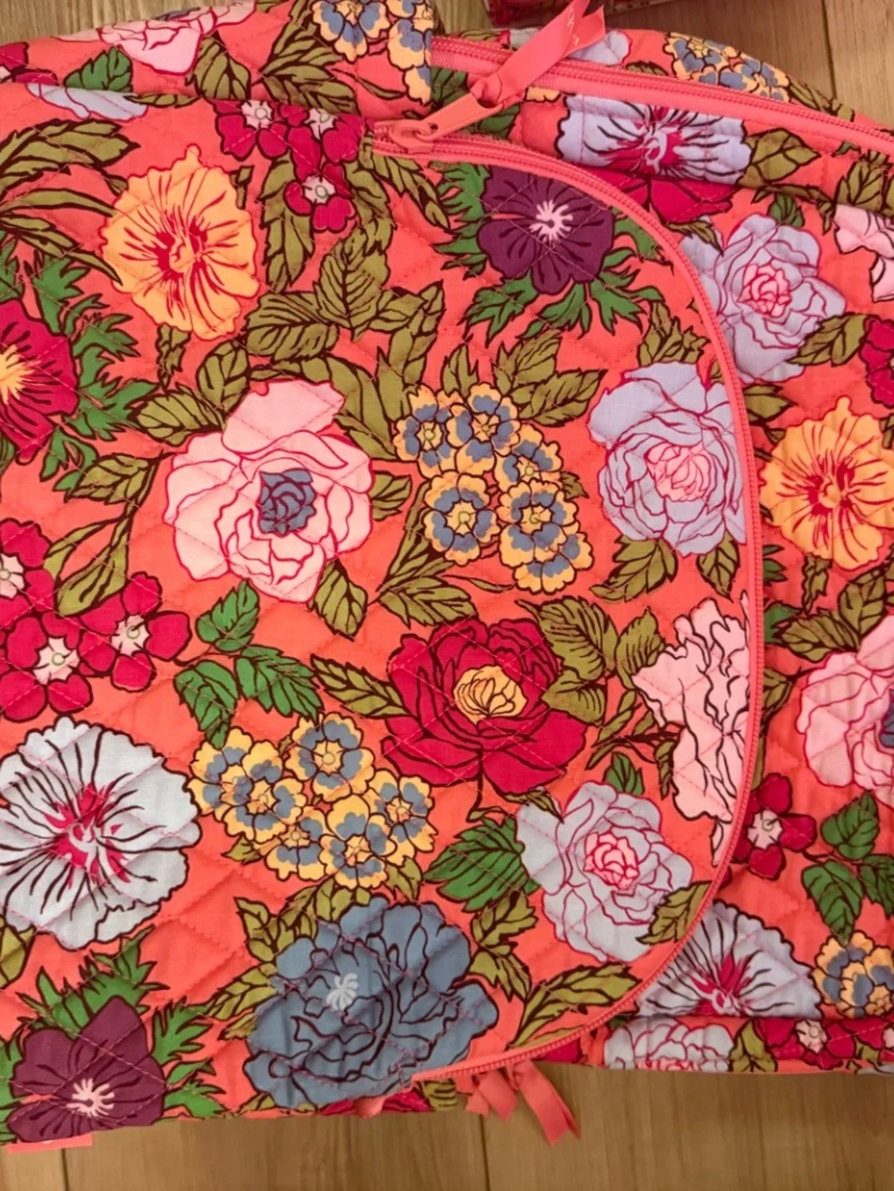 NEW Vera Bradley Vibrant Gardenias 3-Piece Bundle Backpack Cosmetic Set NWOT